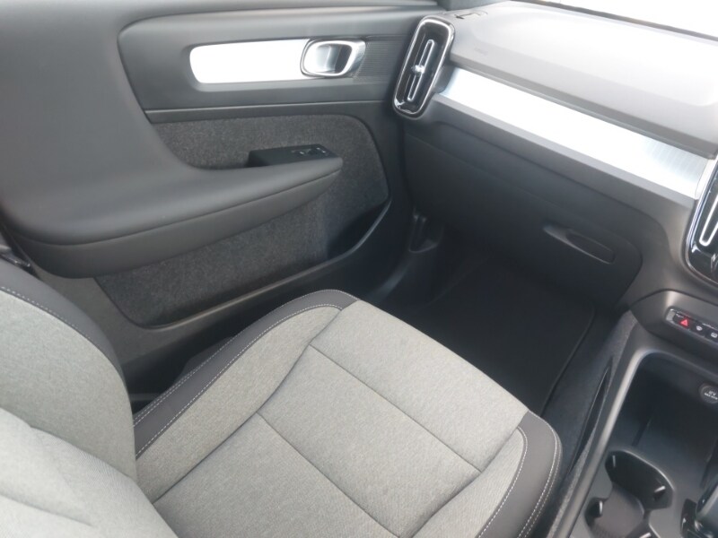 Used Volvo XC40 2024 for sale - 77731770: Photo 11