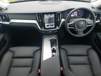 Used Volvo V60 2025 for sale - 77731632: Photo