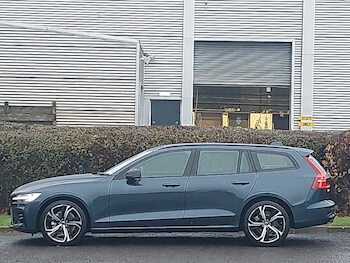 Used Volvo V60 2025 for sale - 77731632: Photo