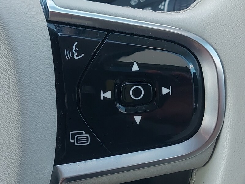 Used Volvo XC60 2022 for sale - 76683739: Photo 16