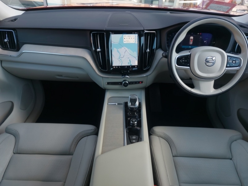 Used Volvo XC60 2022 for sale - 76683739: Photo 2