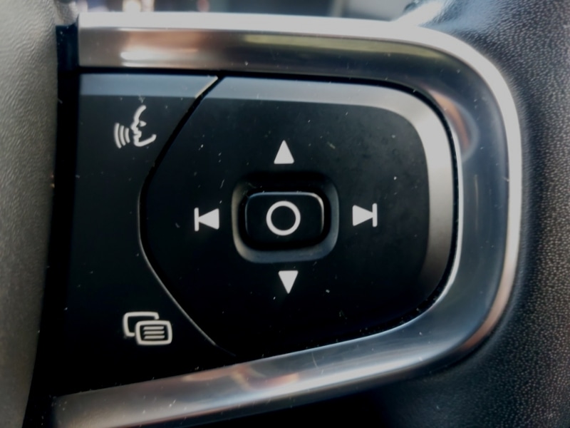 Used Volvo XC40 2020 for sale - 76129865: Photo 17