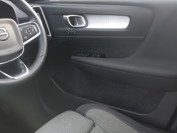 Used Volvo XC40 2022 for sale - 76309029: Photo 10