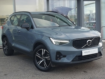 Volvo - XC40