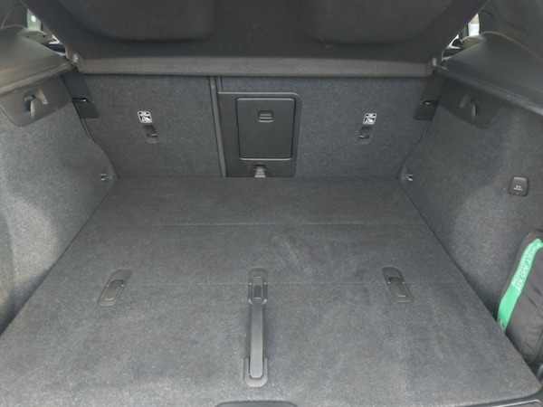 Used Volvo XC40 2022 for sale - 76309029: Photo 8
