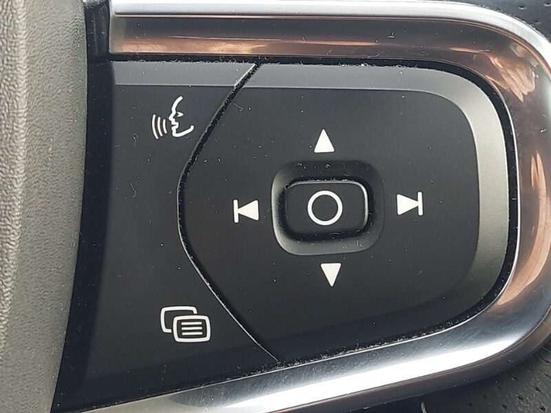 Used Volvo XC40 2021 for sale - 76078795: Photo 14