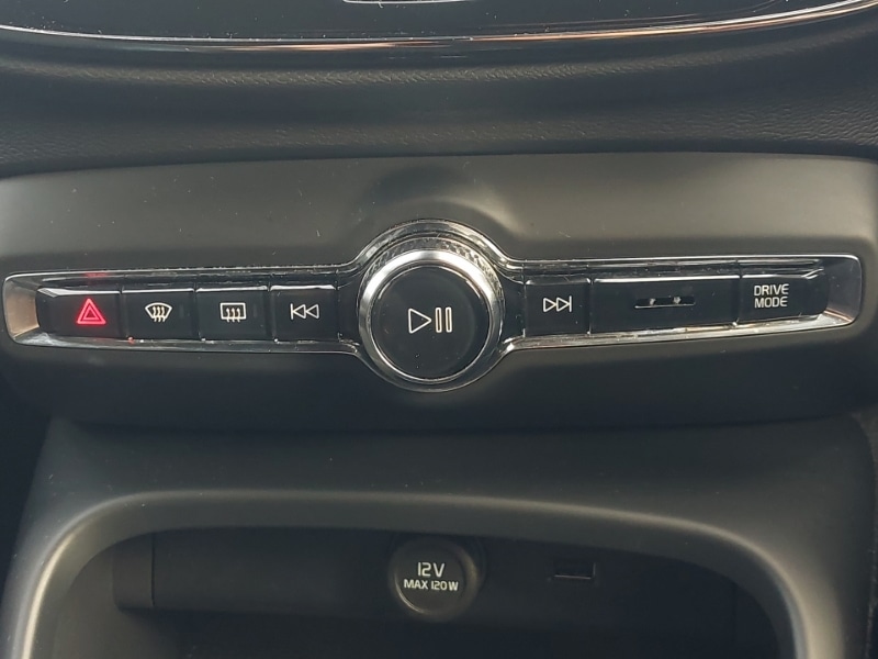 Used Volvo XC40 2021 for sale - 76078795: Photo 18