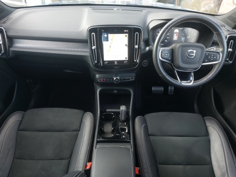 Used Volvo XC40 2021 for sale - 76078795: Photo 2