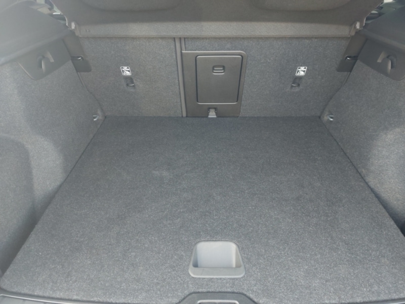 Used Volvo XC40 2021 for sale - 76078795: Photo 8