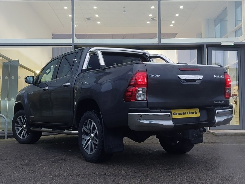 Used Toyota Hilux 2019 for sale - 77544177: Photo 3