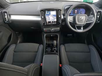 Used Volvo XC40 2026 for sale - 79876303: Photo
