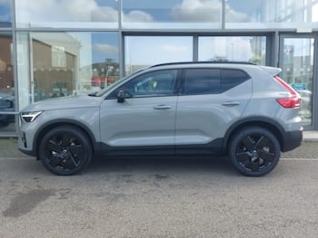 Used Volvo XC40 2026 for sale - 79876303: Photo