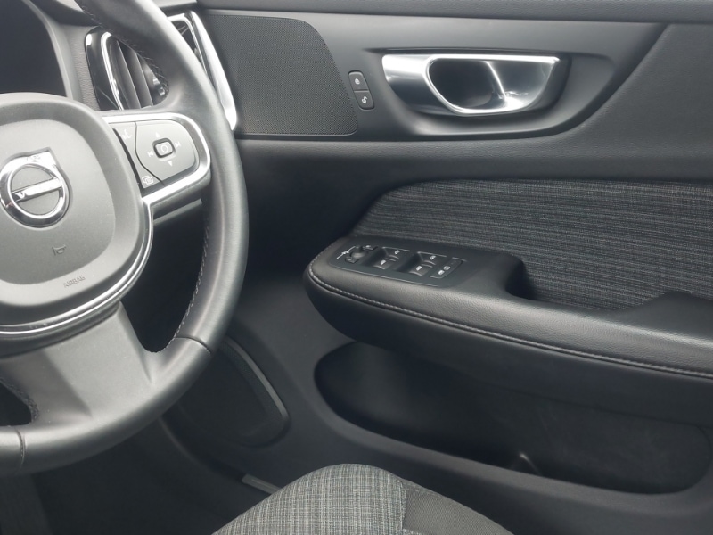 Used Volvo V60 2023 for sale - 76983551: Photo 10