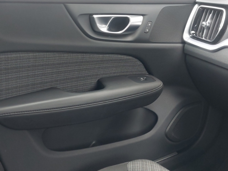 Used Volvo V60 2023 for sale - 76983551: Photo 11