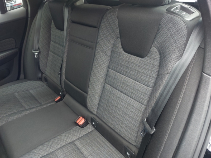 Used Volvo V60 2023 for sale - 76983551: Photo 6