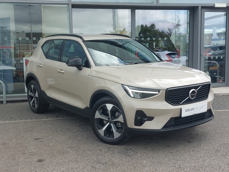 Used Volvo XC40 2024 for sale - 76834396: Photo 1