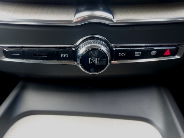 Used Volvo XC60 2022 for sale - 76275724: Photo 15
