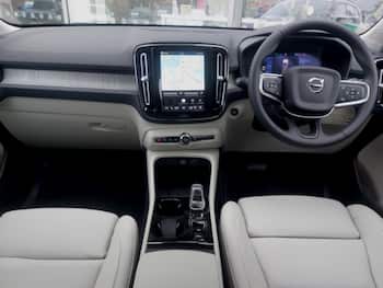 Used Volvo XC40 2025 for sale - 79662391: Photo