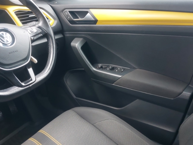 Used Volkswagen T-Roc 2018 for sale - 76795185: Photo 10