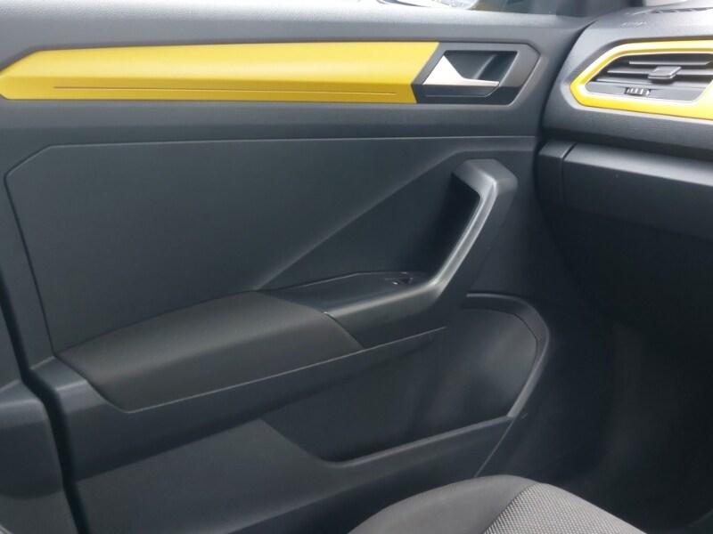 Used Volkswagen T-Roc 2018 for sale - 76795185: Photo 11