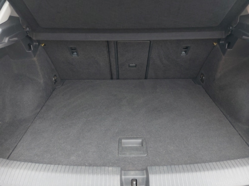 Used Volkswagen T-Roc 2018 for sale - 76795185: Photo 8