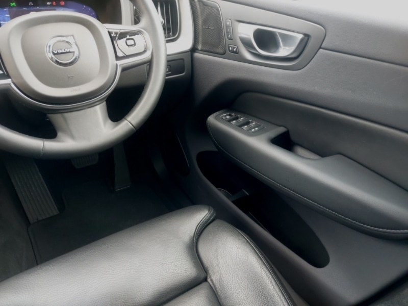 Used Volvo XC60 2023 for sale - 77939134: Photo 10