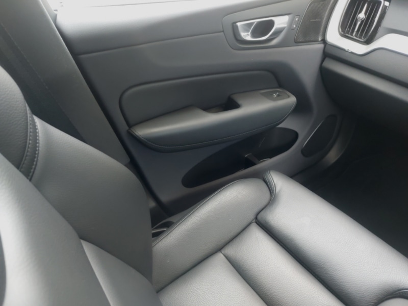 Used Volvo XC60 2023 for sale - 77939134: Photo 11