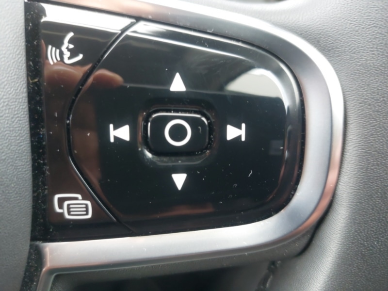 Used Volvo XC60 2023 for sale - 77939134: Photo 17