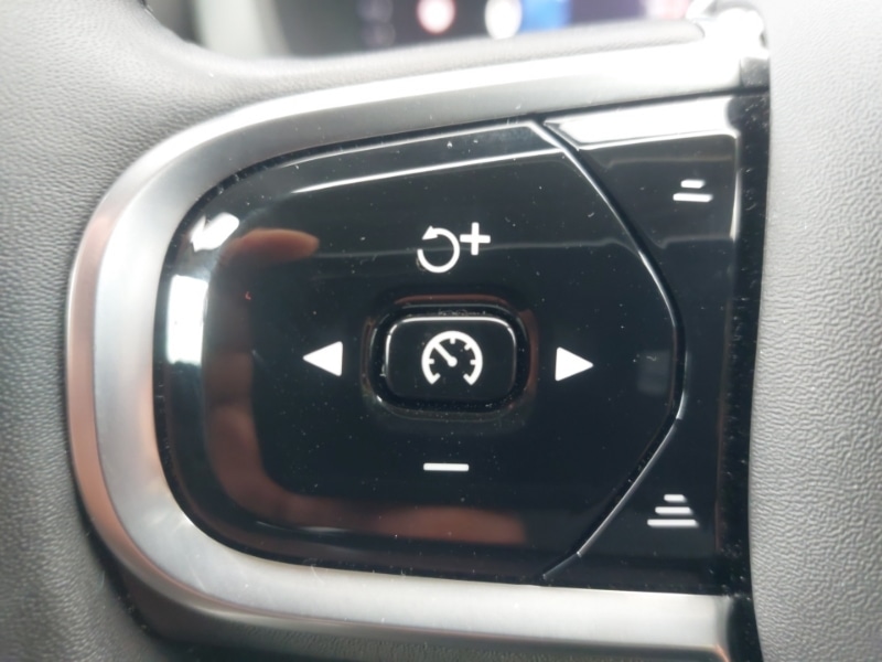 Used Volvo XC60 2023 for sale - 77939134: Photo 18