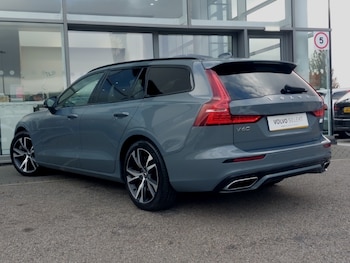 Used Volvo V60 2021 for sale - 76225974: Photo 3