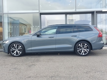 Used Volvo V60 2021 for sale - 76225974: Photo 4