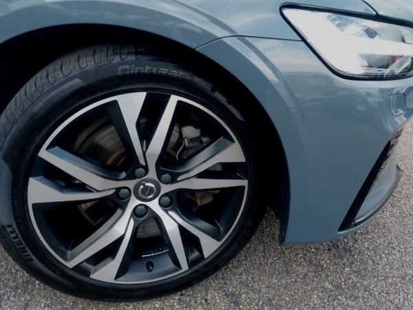 Used Volvo V60 2021 for sale - 76225974: Photo 9