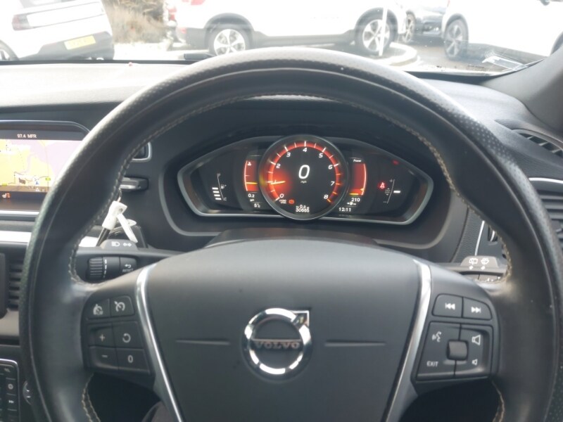 Used Volvo V40 2018 for sale - 77169044: Photo 19