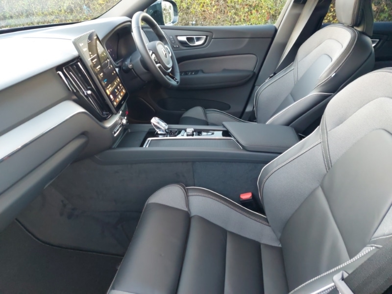 Used Volvo XC60 2025 for sale - 77472197: Photo 5