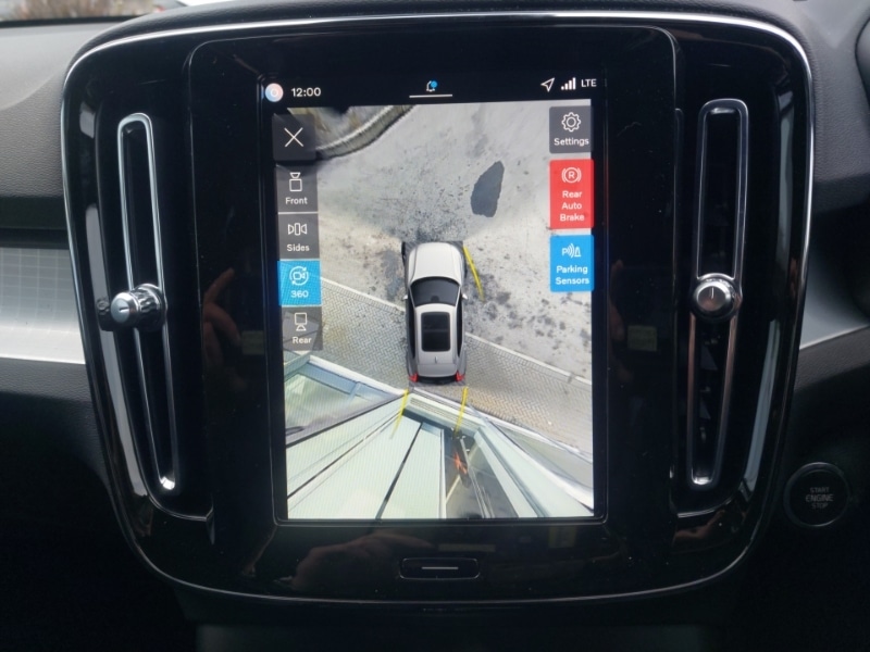 Used Volvo XC40 2025 for sale - 77453949: Photo 14