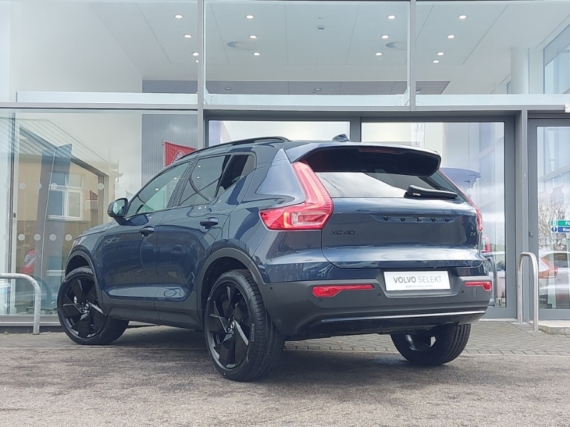 Used Volvo XC40 2025 for sale - 77453949: Photo 3