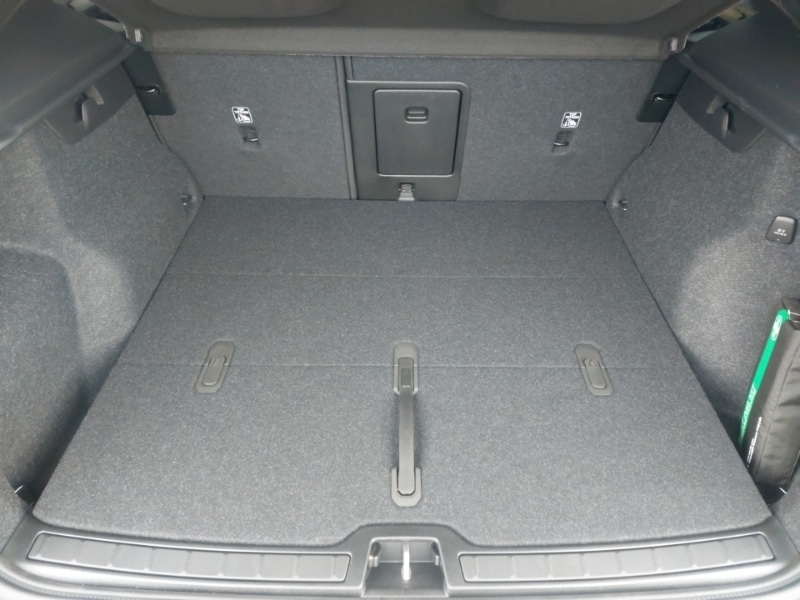 Used Volvo XC40 2025 for sale - 77453958: Photo 8