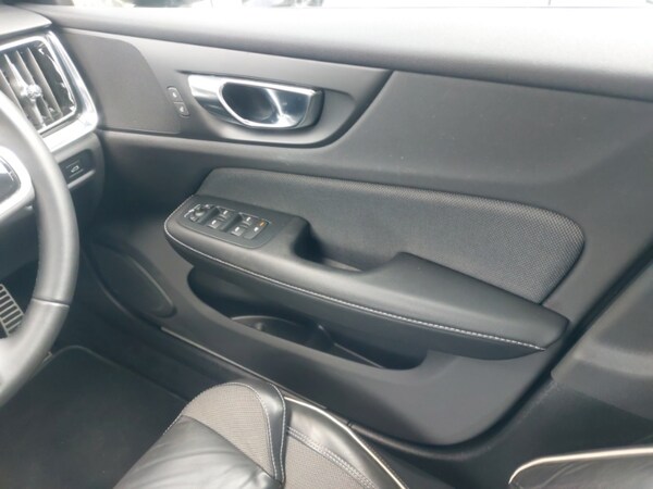Used Volvo S60 2022 for sale - 76129838: Photo 10