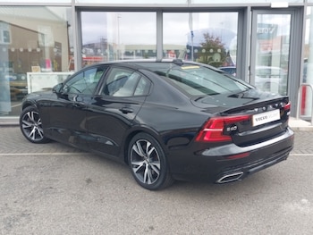 Used Volvo S60 2022 for sale - 76129838: Photo