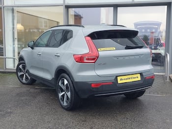 Used Volvo XC40 2023 for sale - 79723722: Photo