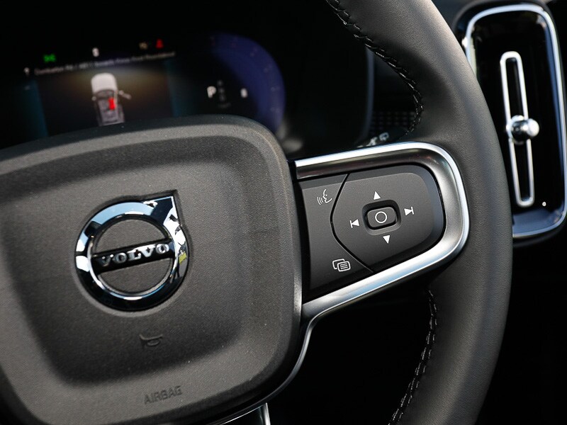 Used Volvo XC40 2025 for sale - 76199535: Photo 16