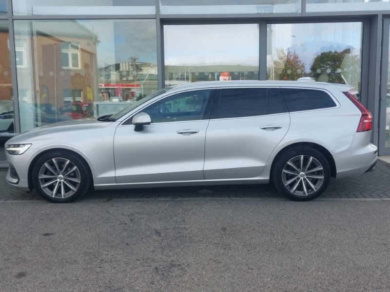 Used Volvo V60 2021 for sale - 76116280: Photo 4
