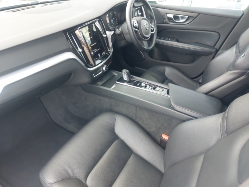 Used Volvo V60 2021 for sale - 76116280: Photo 5