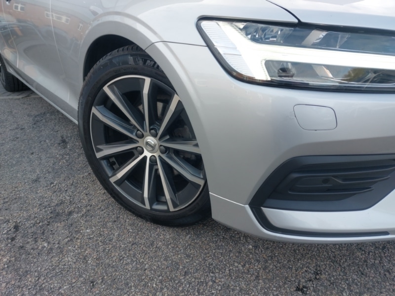 Used Volvo V60 2021 for sale - 76116280: Photo 9