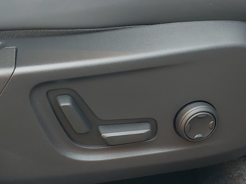 Used Volvo XC40 2025 for sale - 77777264: Photo 14