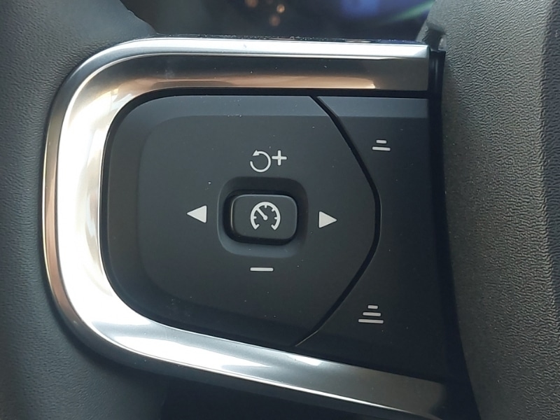 Used Volvo XC40 2025 for sale - 77777264: Photo 17