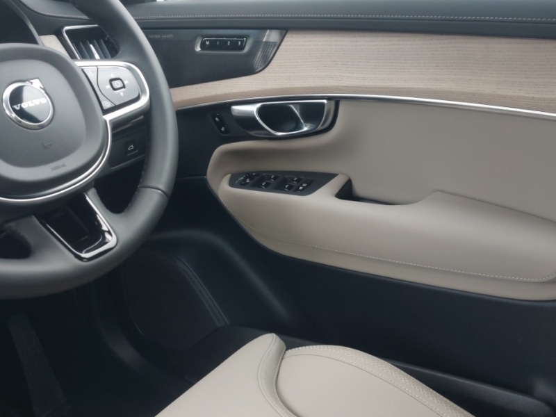 Used Volvo XC90 2025 for sale - 77223658: Photo 10