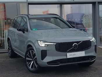 2025 - 2.0 B5P Plus Dark 5dr AWD Geartronic