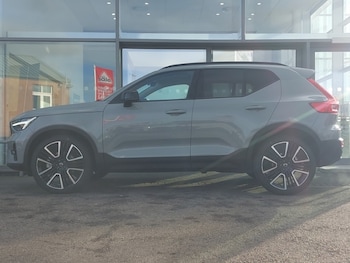Used Volvo XC40 2025 for sale - 77324916: Photo