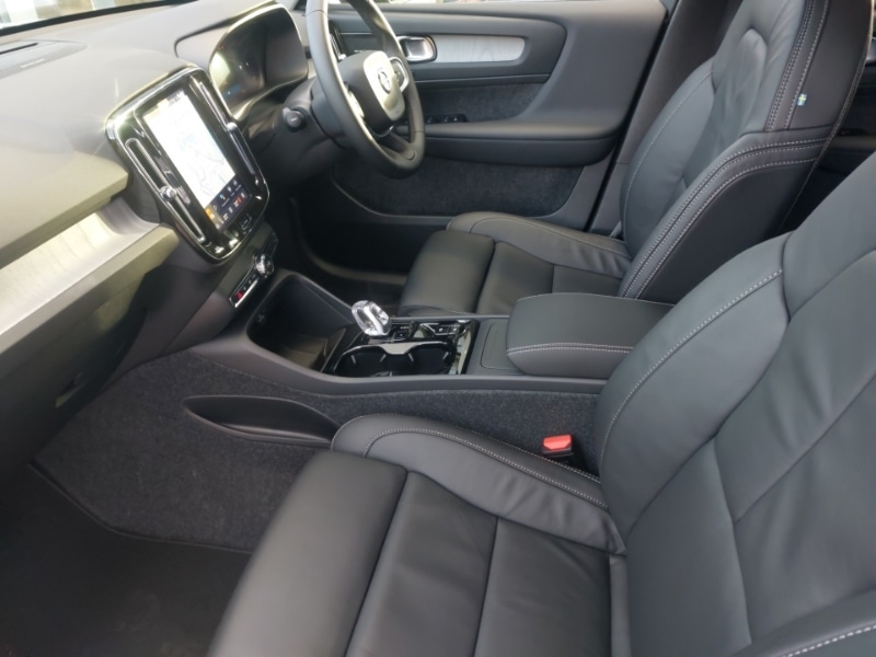 Used Volvo XC40 2025 for sale - 77324916: Photo 5